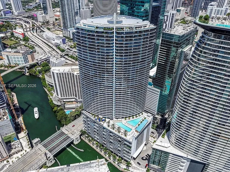 200 Biscayne Boulevard Way #Penthouse 5401 — Photo 36