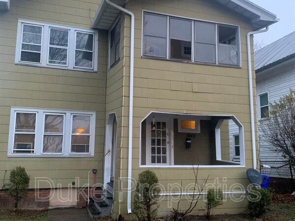 1042 Bay St UNIT 1042