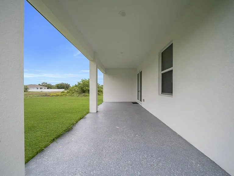 325 Paulcrest Ave — Photo 10