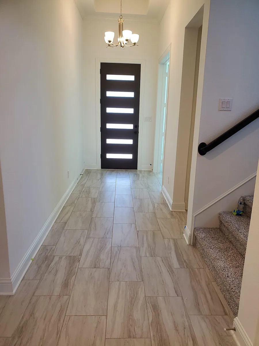 Entry way - 1513 Hamlisch Ave