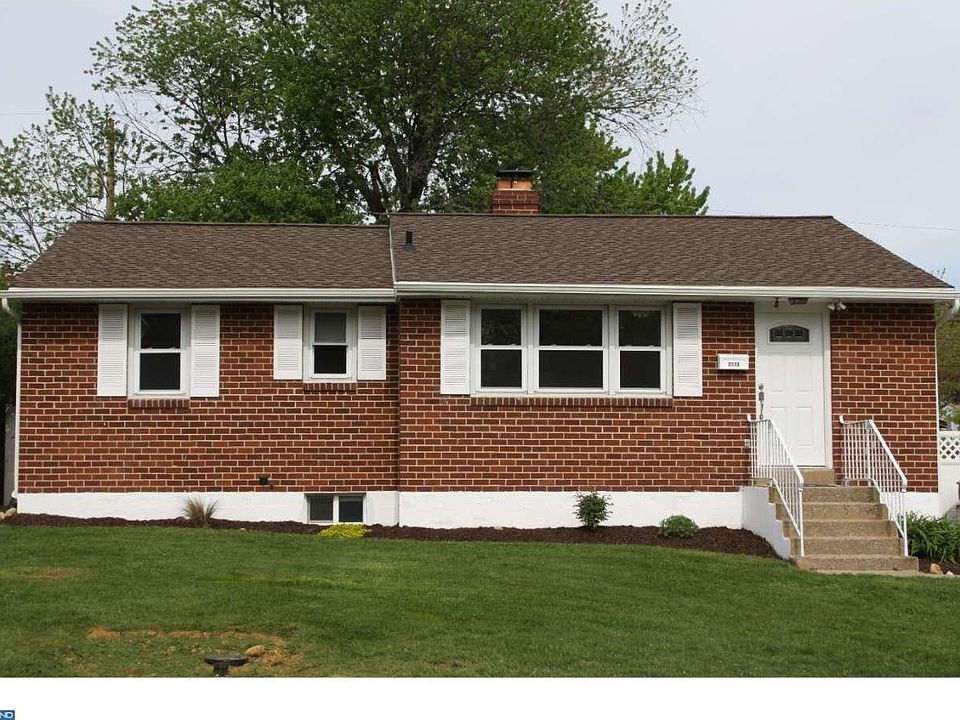 1st image of 2113 Carol Dr