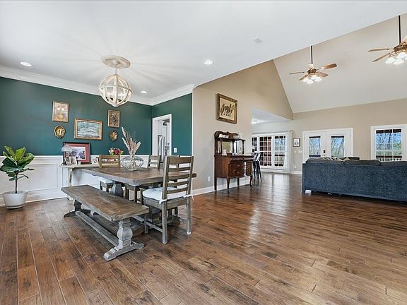 3rd image of 205 Sherrilltown Rd