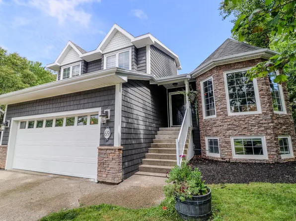 69 Silverwood Dr, Sydney, NS B1S 2Z9