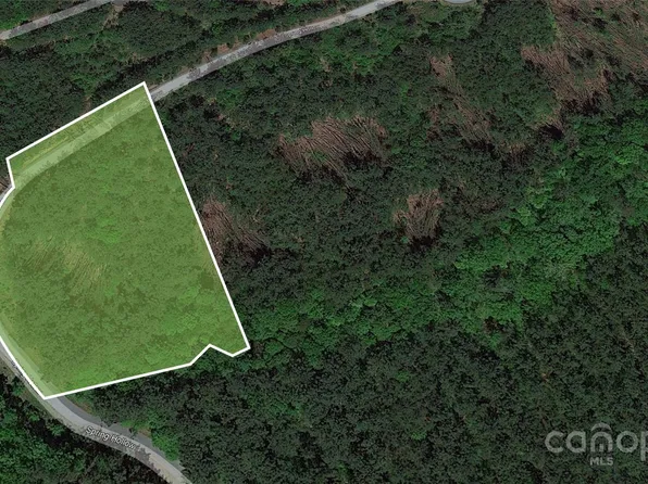 12 Spring Rd, Lake Lure, NC 28746