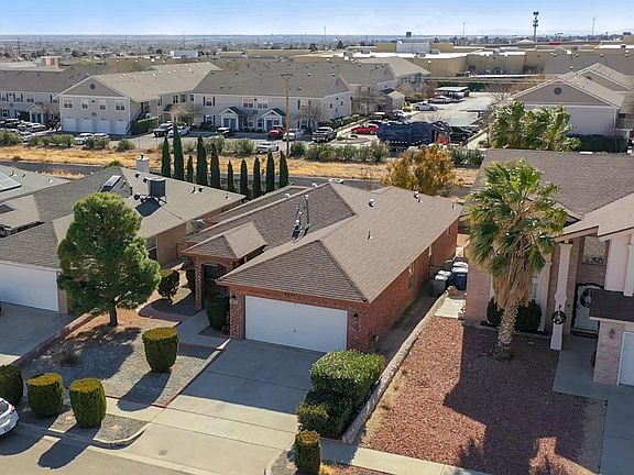 5th image of 4656 Robert Acosta Dr