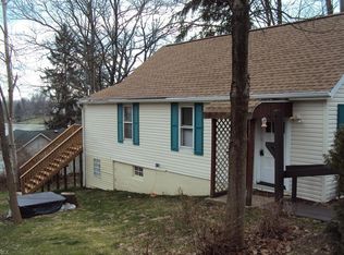 14749 Longview Dr, Newbury, OH 44065