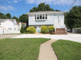 6905 Amboy Rd, Staten Island, NY 10309