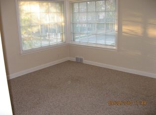 5166 N Berkeley Blvd, Whitefish Bay, WI 53217