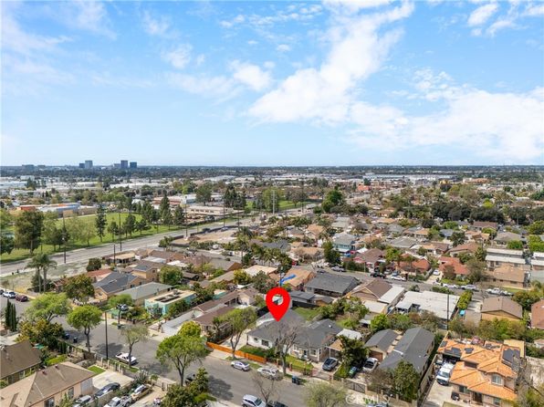 2220 Halladay St, Santa Ana, CA 92707