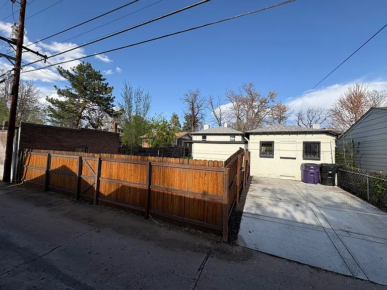 1149 S University Blvd — Photo 28