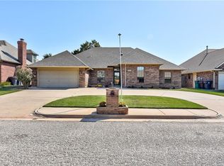 15600 Allegheny Dr, Edmond, OK 73013