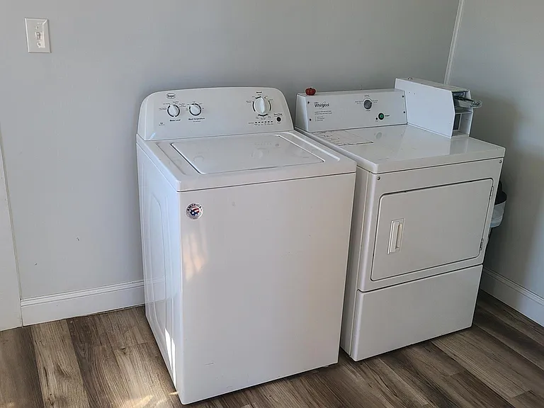 437 W Front St #A — Photo 8