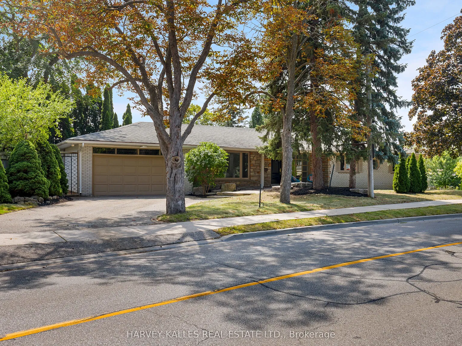 6 bed, $6,700 — Photo 1