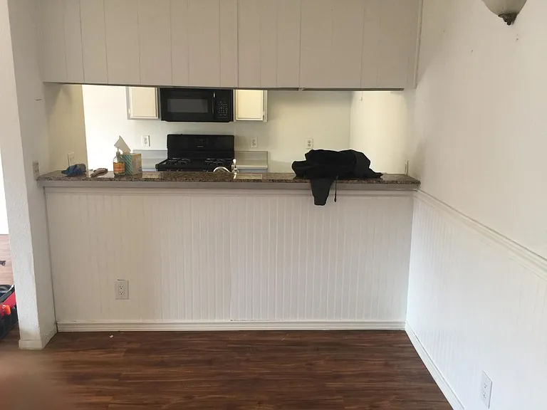 5320 Whitsett Ave #8 — Photo 56