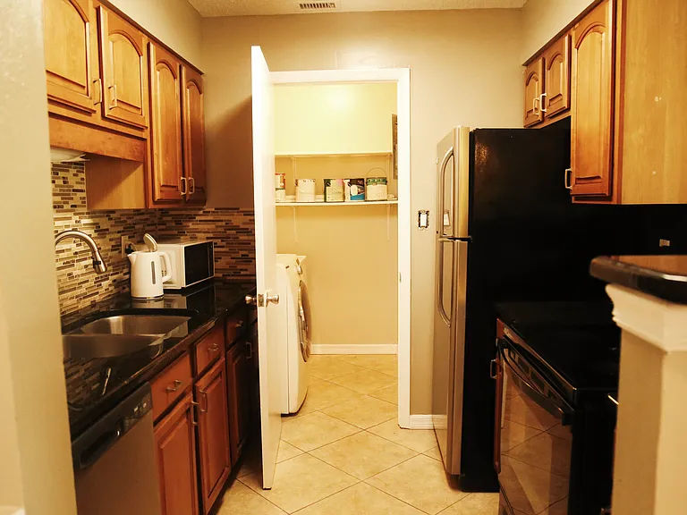Kitchen - laundry room