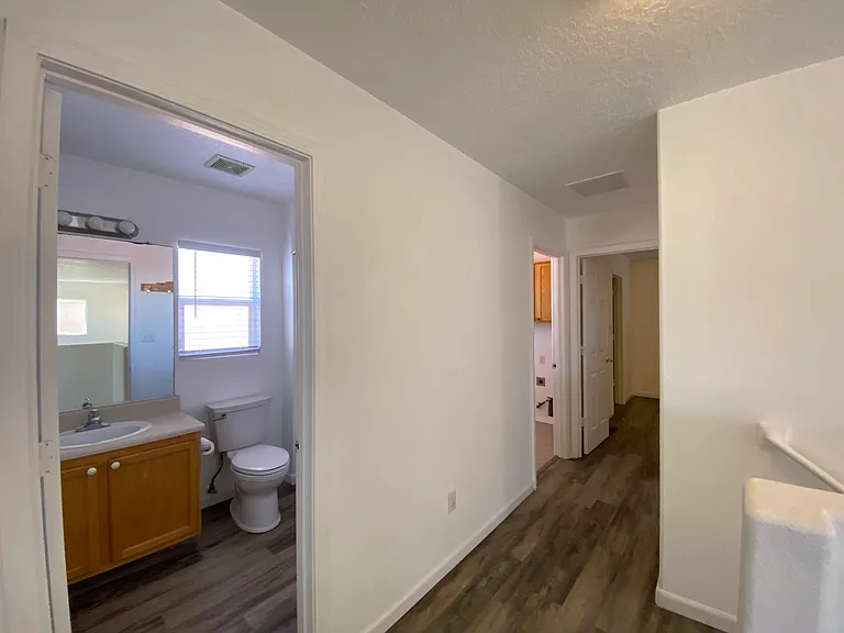 1412 Stone Canyon Rd NE — Photo 25
