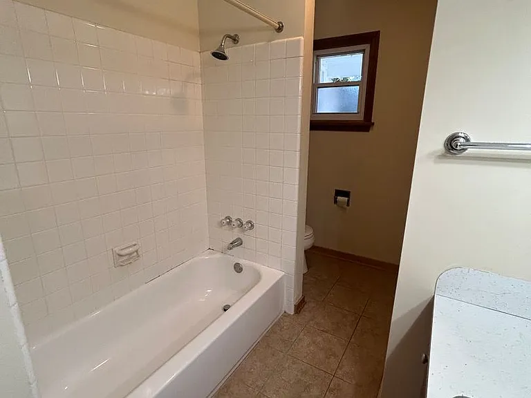 643 Wiltshire Dr — Photo 22