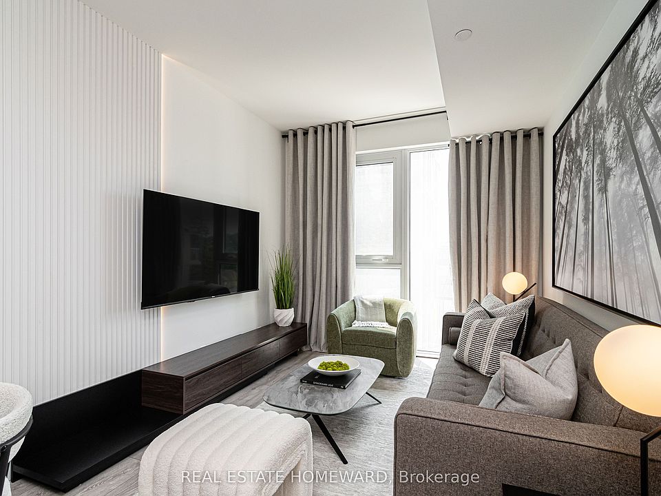 1st image of 2020 Bathurst St #502