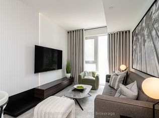 2020 Bathurst St #502, Toronto, ON M5P 0A6