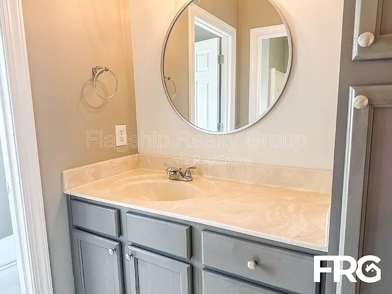 1935 Tara Ct #204 — Photo 50