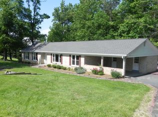 9897 Evans Ford Rd, Manassas, VA 20111