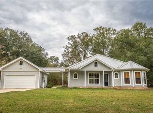 19252 Wildoak Ln, Ponchatoula, LA 70454