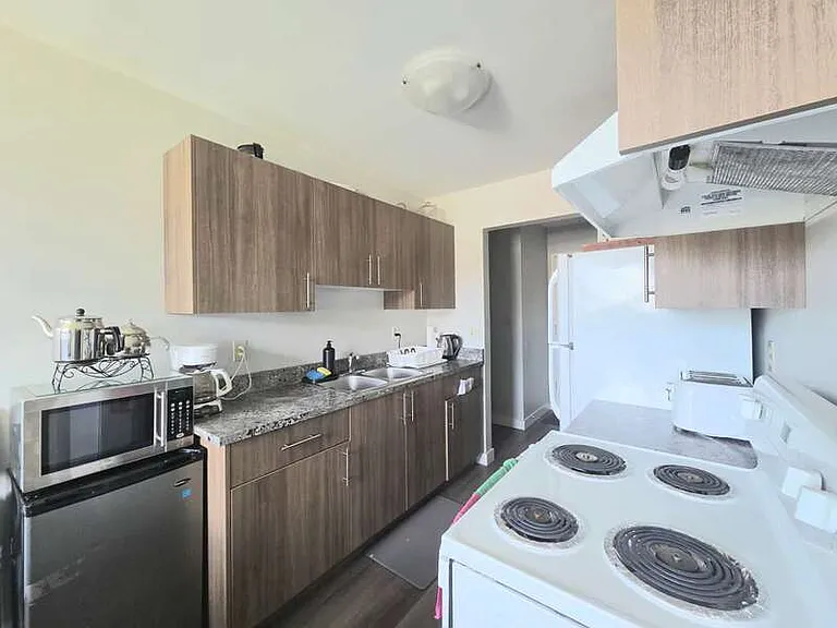 14404 88a St NW #213 — Photo 9