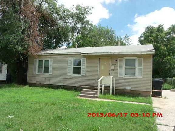 5th image of 4004 SW 27th St