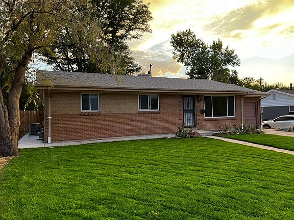 3rd image of 9648 W 56th Pl