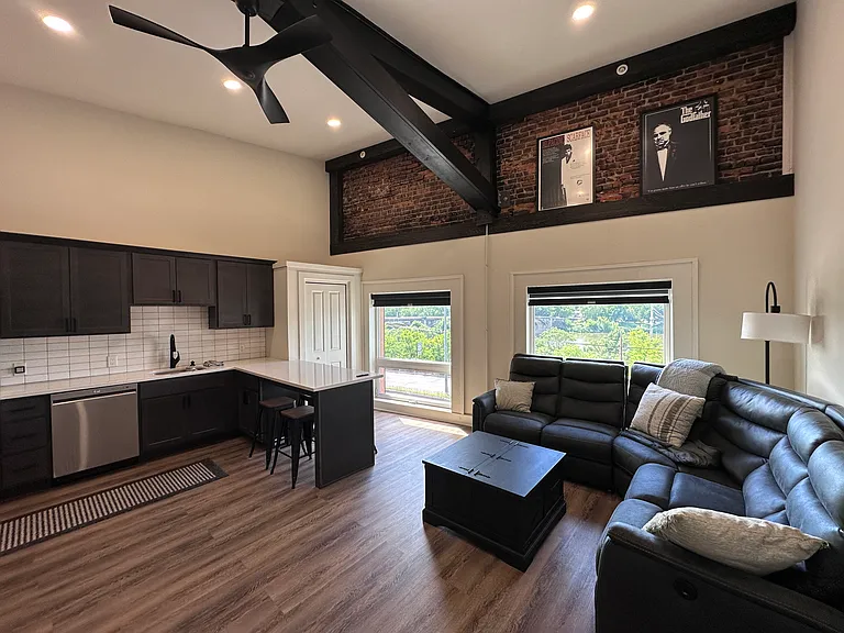 157 N Main St #202 — Photo 1