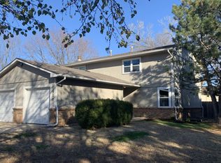 930 S Longfellow Ln, Wichita, KS 67207