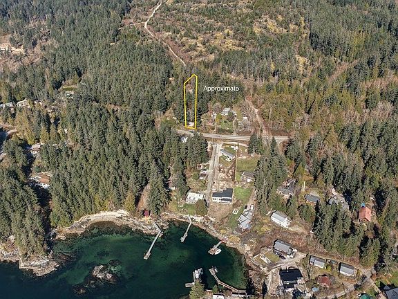 2nd image of 9168 Sunshine Coast Hwy