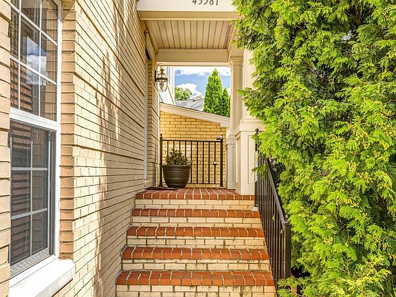 2nd image of 43581 McDowell Sq