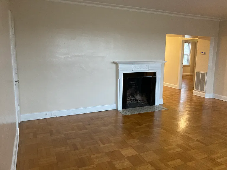 3220 Country Club Rd — Photo 4