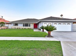 7520 Sarabeth St, Downey, CA 90242