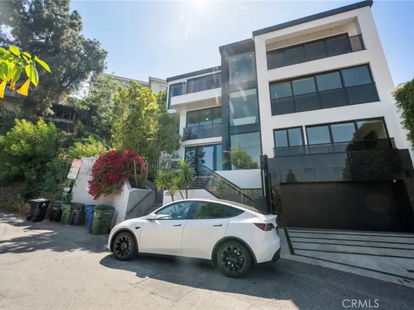 2033 Glencoe Way, Los Angeles, CA 90068