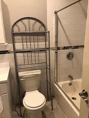 Rented by Bloom Real Estate Group | media 6