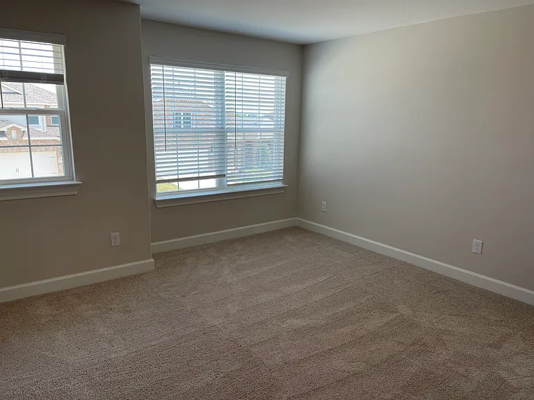 1411 Windermere Way — Photo 21