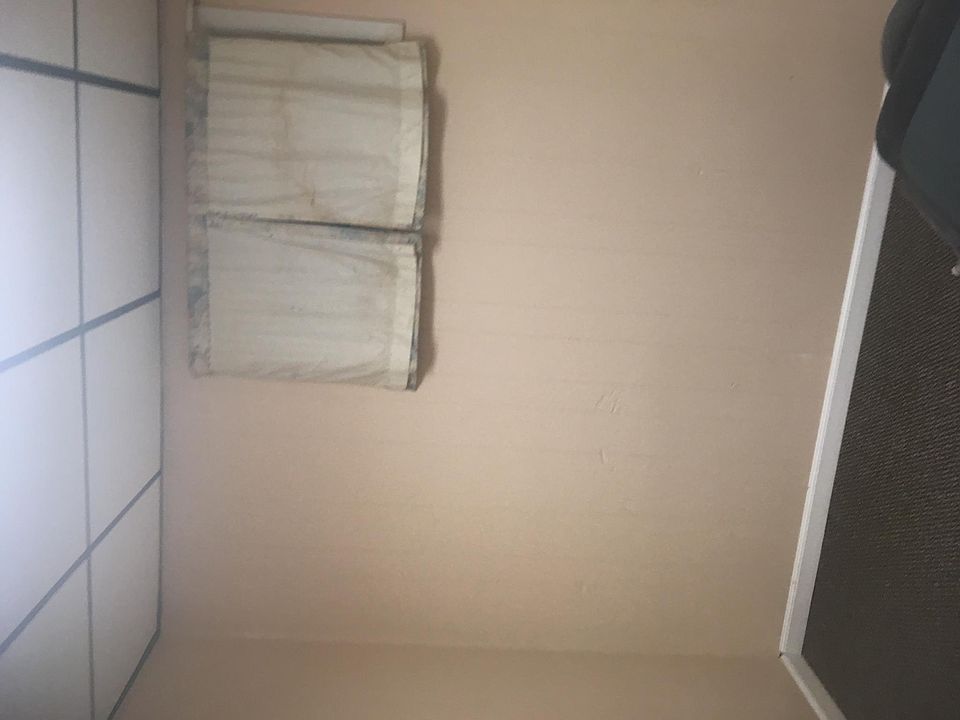 1st image of 5 Newton St #1