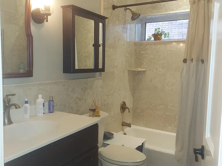 Marble bathroom furnished.