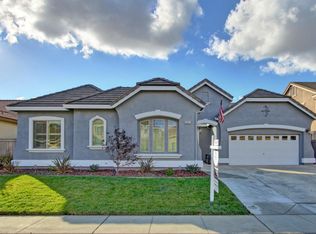 9952 Winkle Cir, Elk Grove, CA 95757