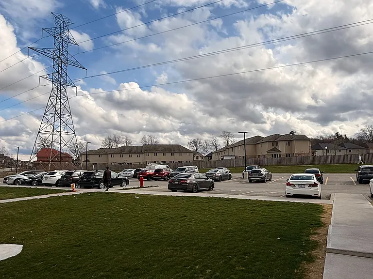 10 S Creek Dr #44 — Photo 31