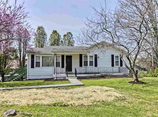 402 Gideon St, Athens, TN 37303