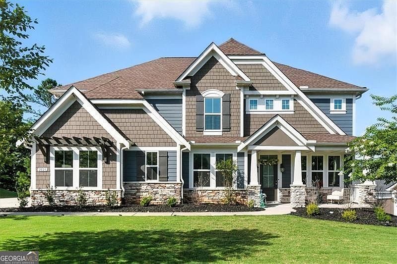 1st image of 2121 Harmony Dr