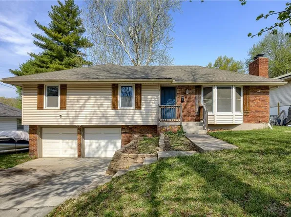 802 N Arapaho St, Independence, MO 64056