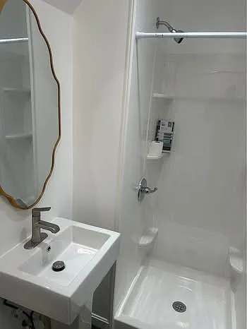 77 Willie St #1A — Photo 11