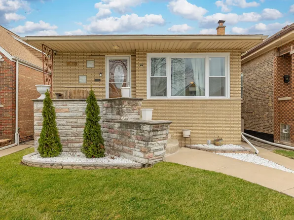 (undisclosed Address), Chicago, IL 60629