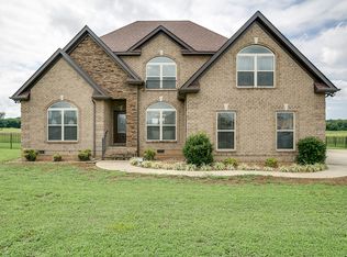 4923 Heroes Ln, Murfreesboro, TN 37129
