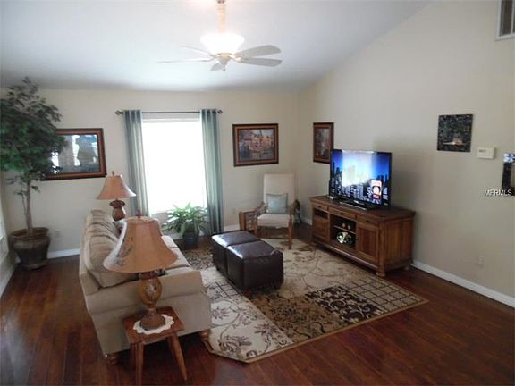 2nd image of 175 Dogwood Ave