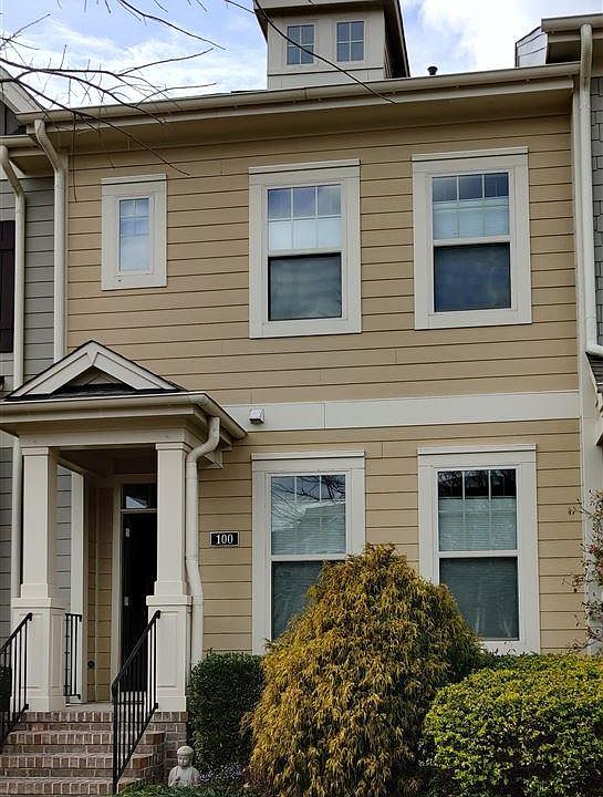 1st image of 100 S Camellia St